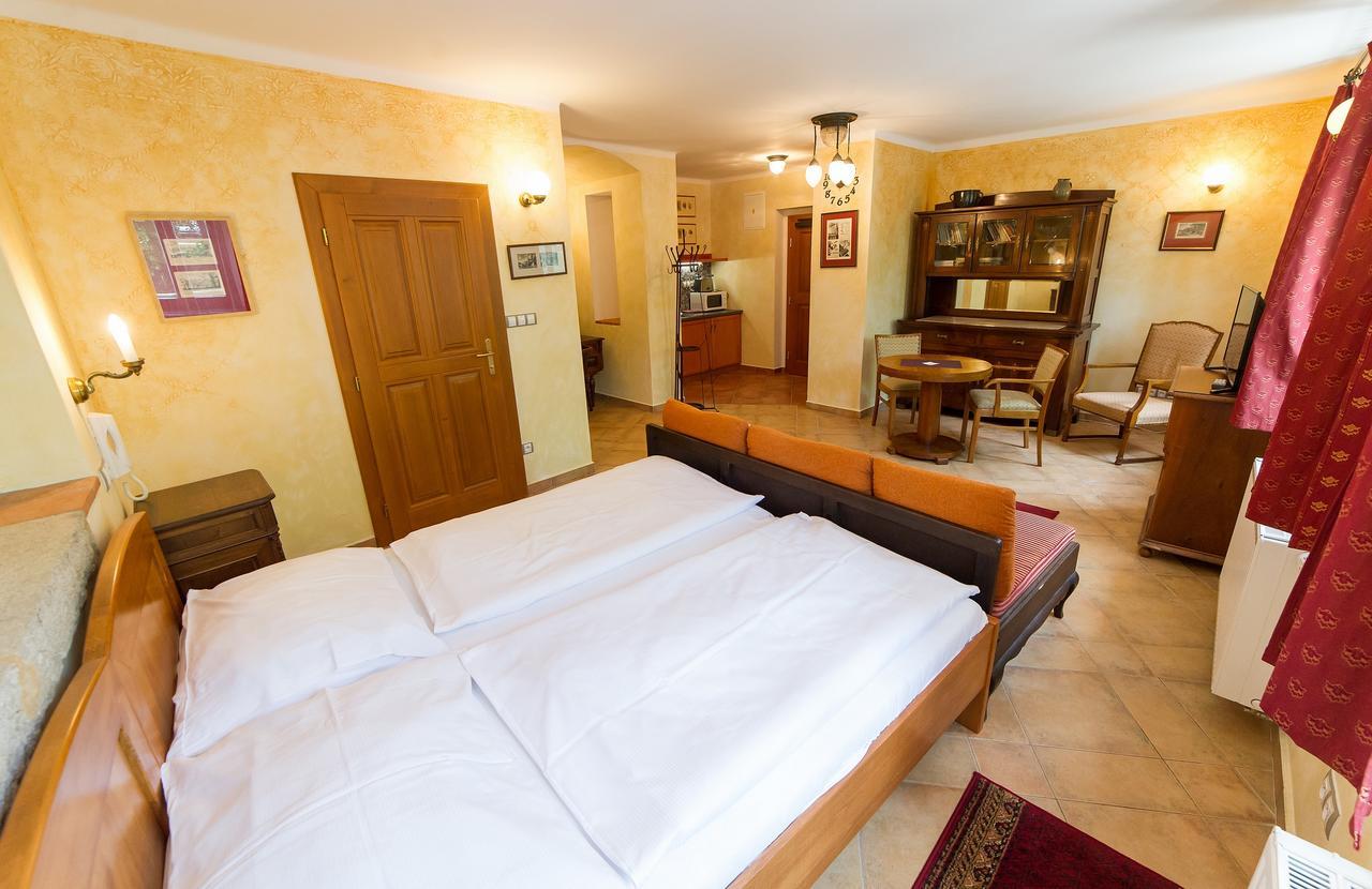 U Zvonu Apartments Cesky Krumlov Exterior photo