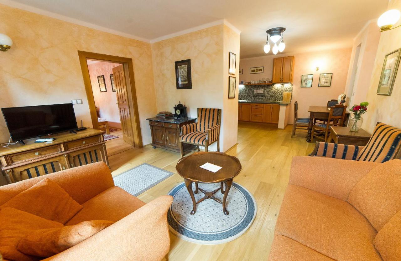 U Zvonu Apartments Cesky Krumlov Exterior photo