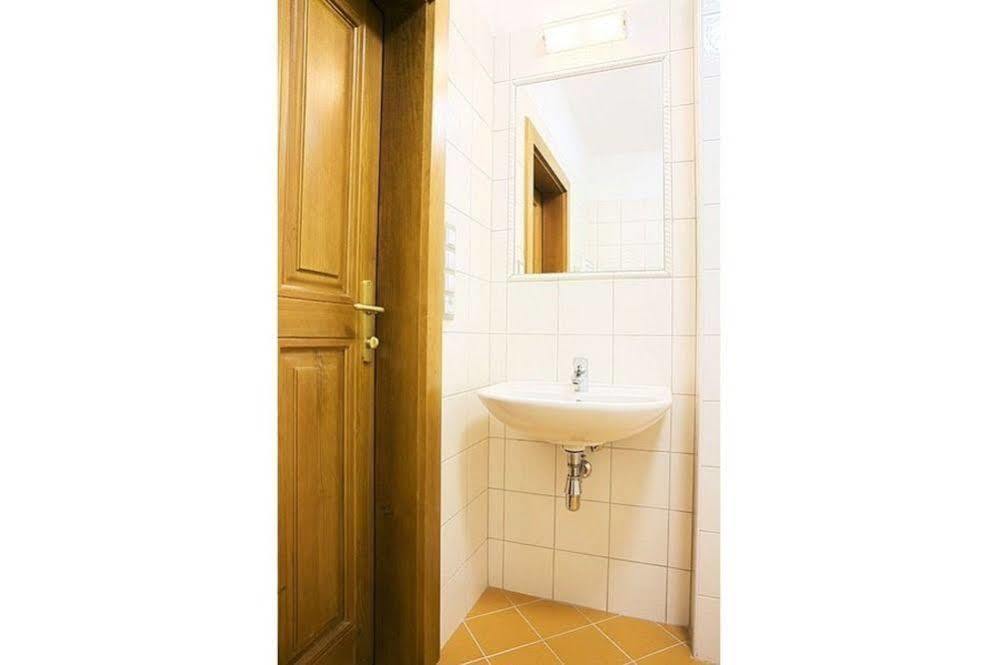 U Zvonu Apartments Cesky Krumlov Exterior photo